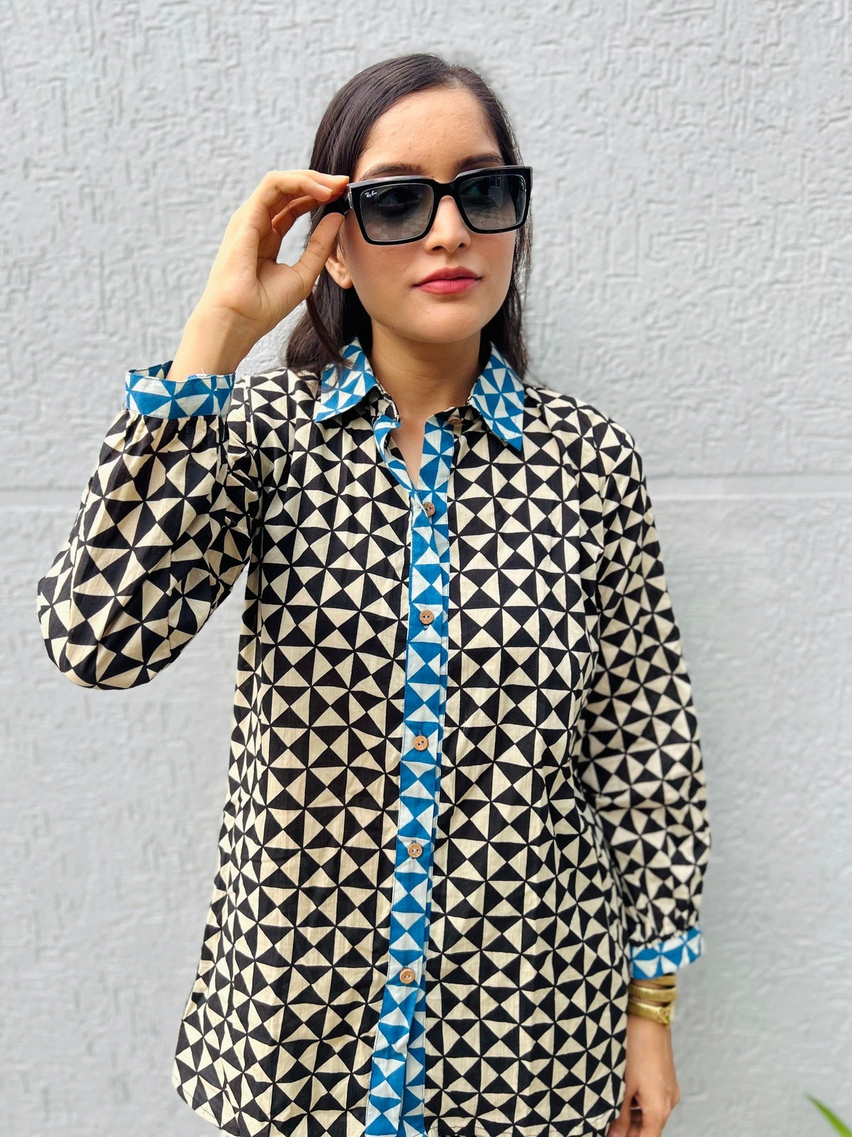 Black Geometric Cord Set