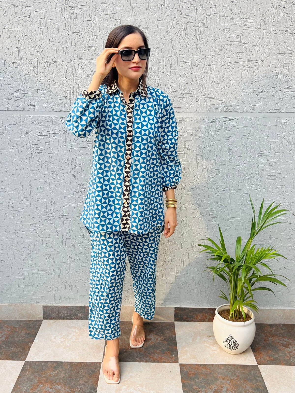 Blue Geometric Cord Set