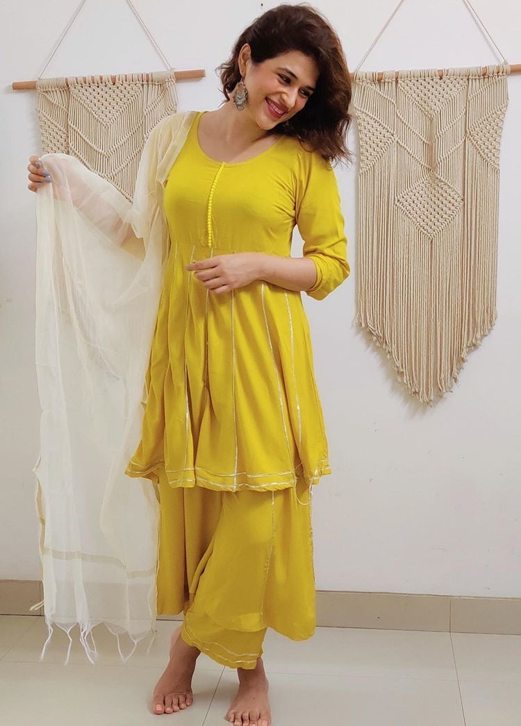 Delight In Lemon Suit Set