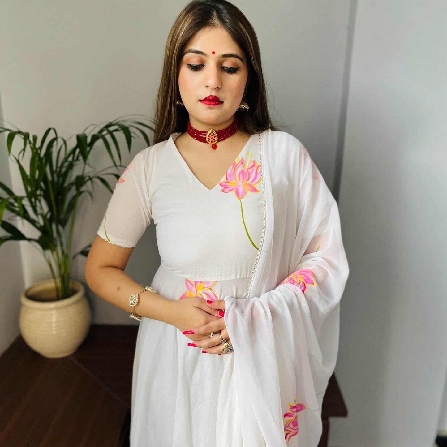 White Lotus Handpainted Suit Set