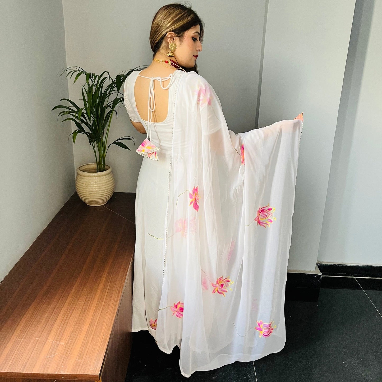 White Lotus Handpainted Suit Set
