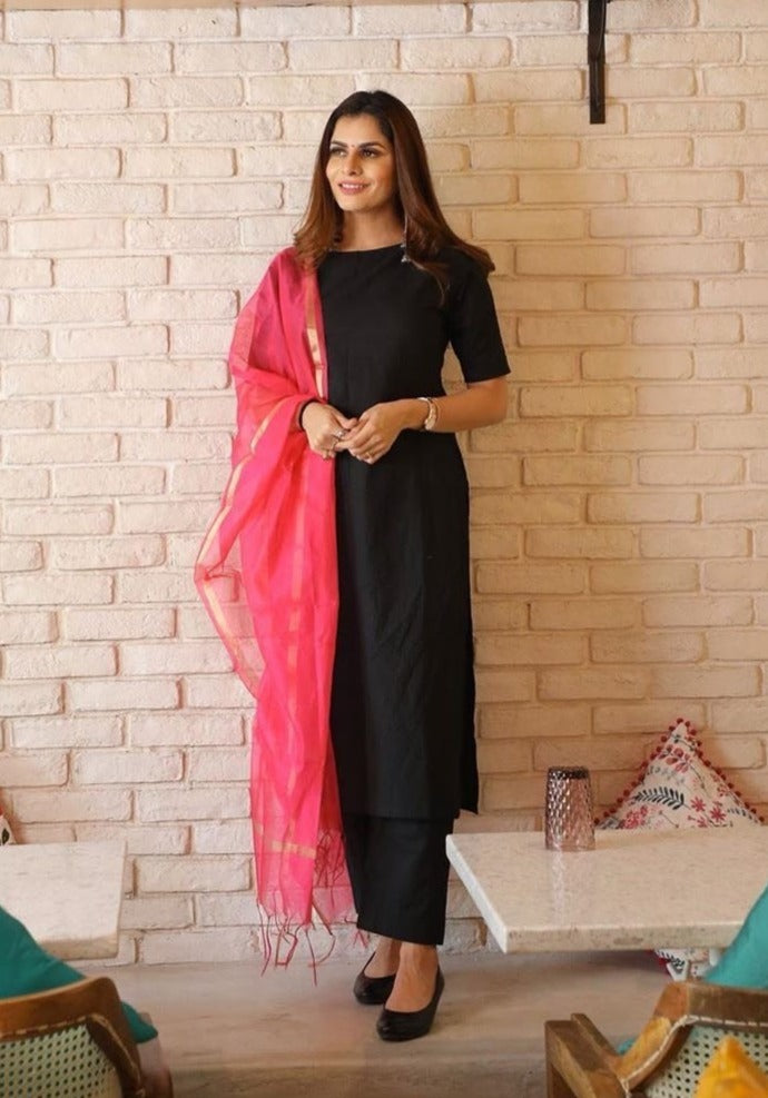 Black Solid Pink Suit Set