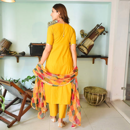 Yellow Bandhani Foil Suit Set