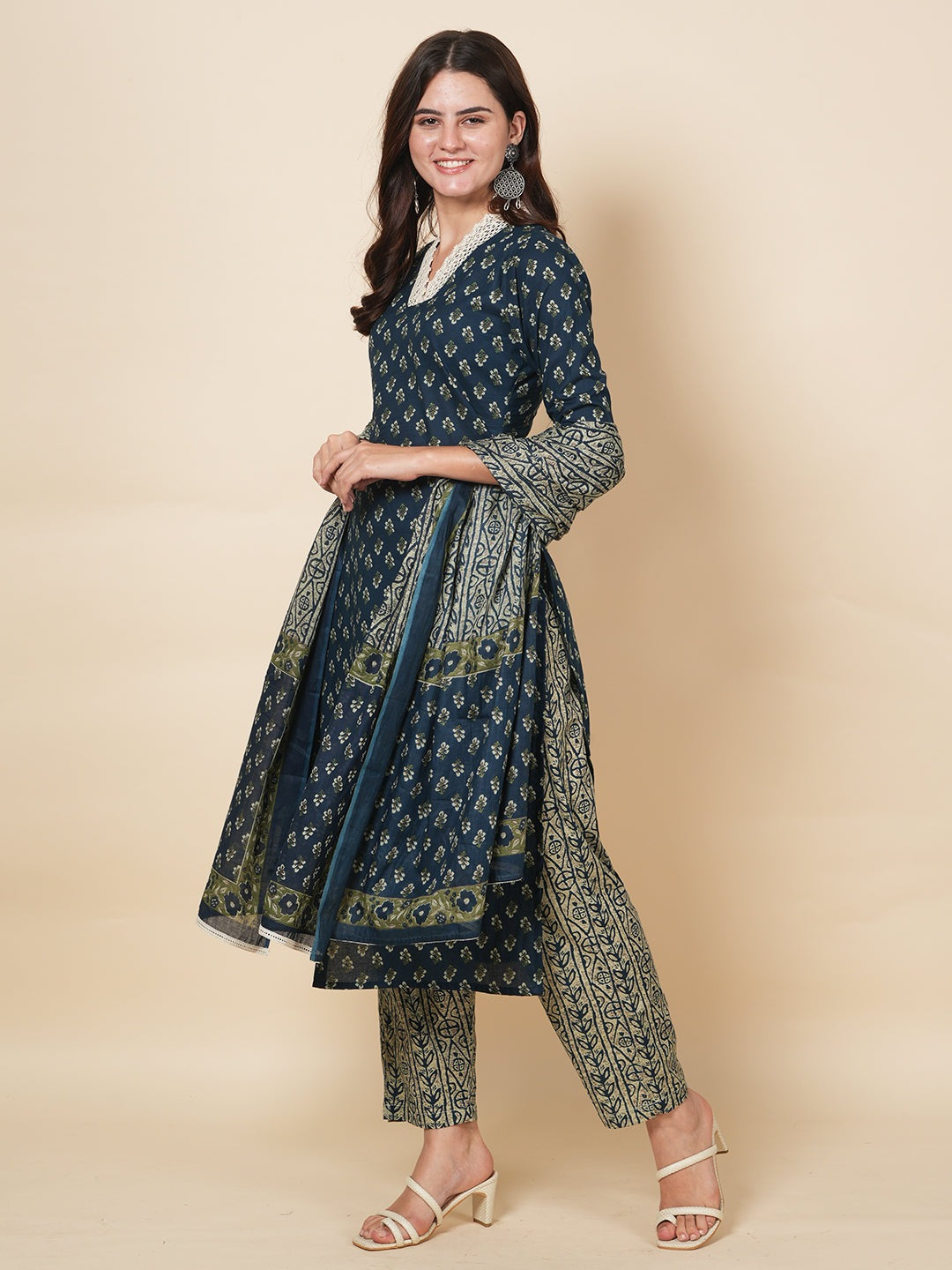 Blue Butti Print Suit Set