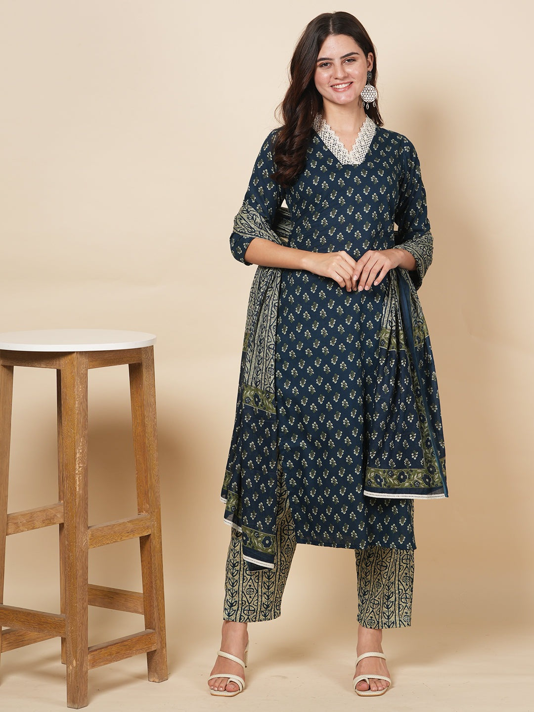 Blue Butti Print Suit Set