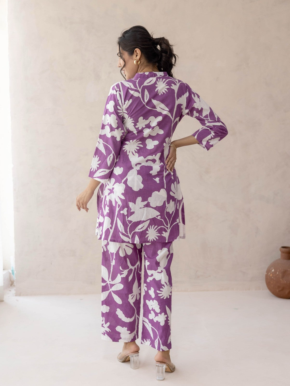 Purple Abstract Cord Set