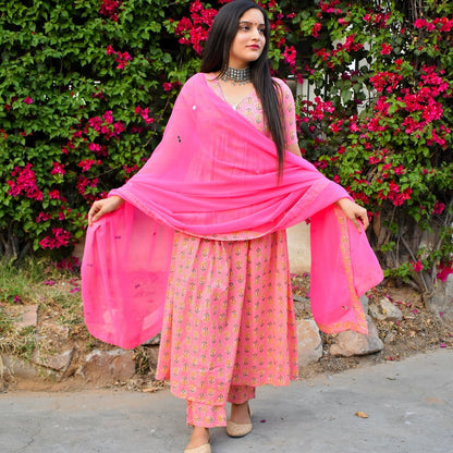 Pink Butti Block Suit Set