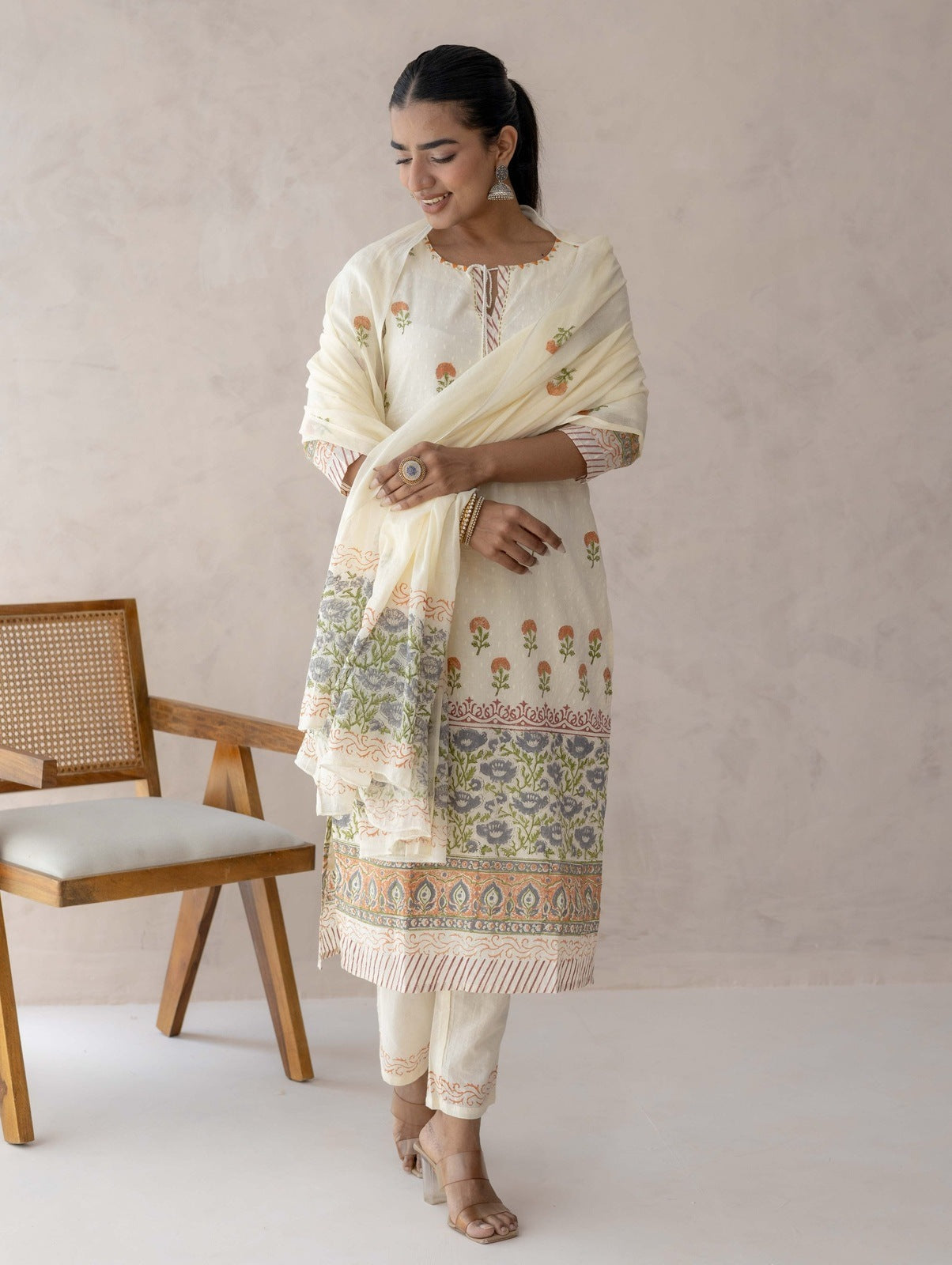 White Dobby Handblock Suit Set