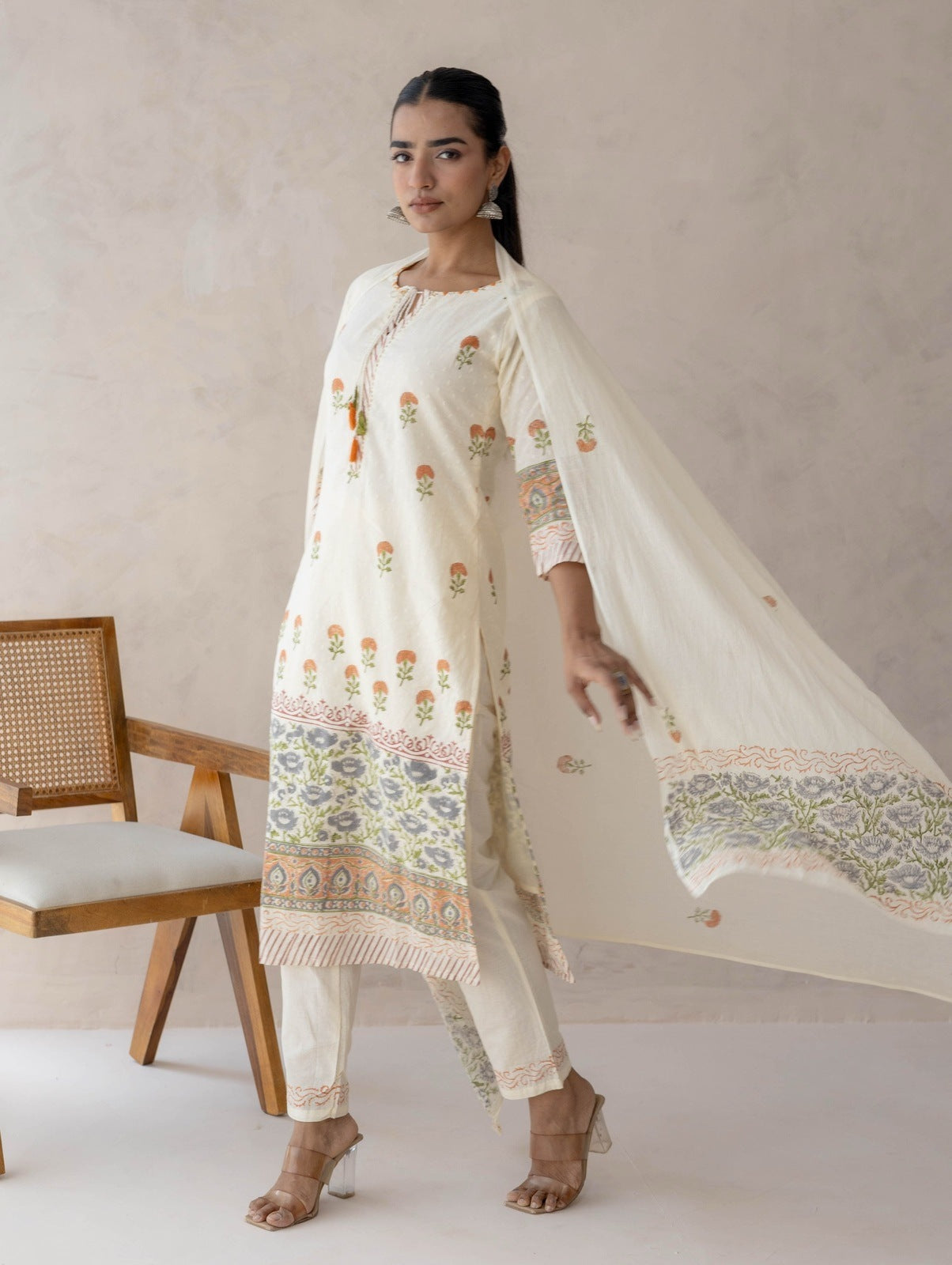 White Dobby Handblock Suit Set
