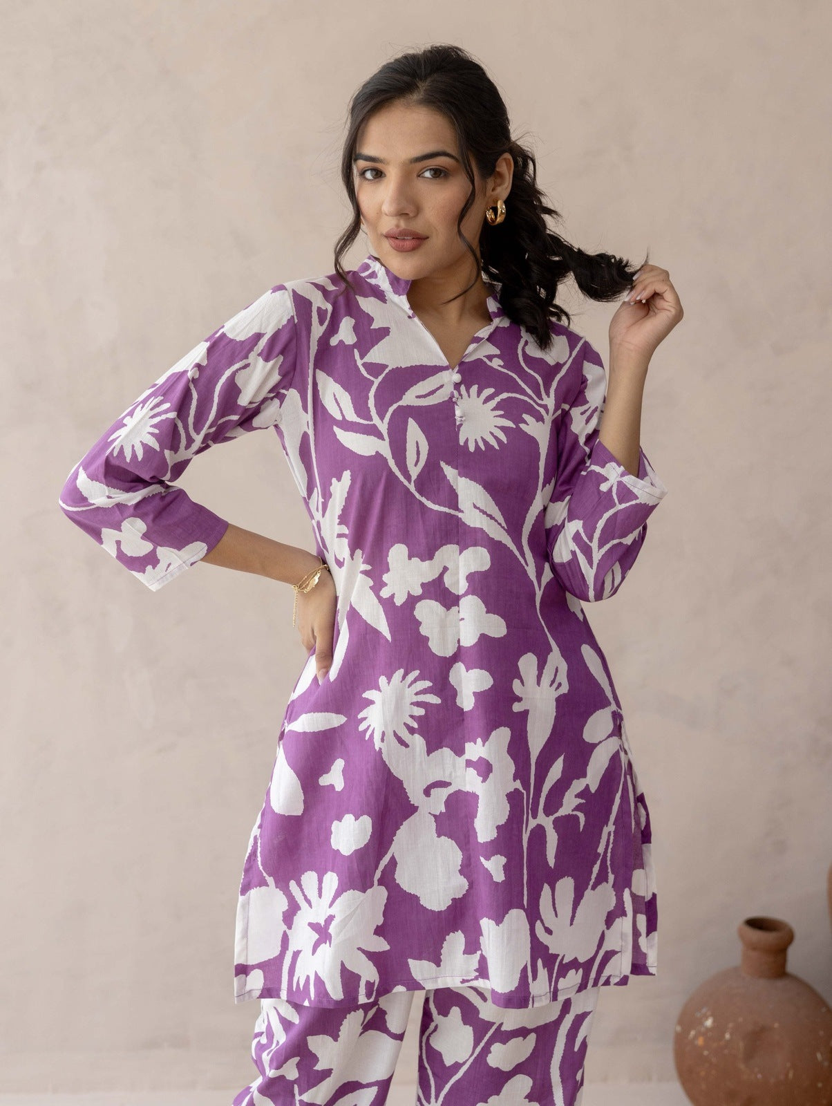 Purple Abstract Cord Set