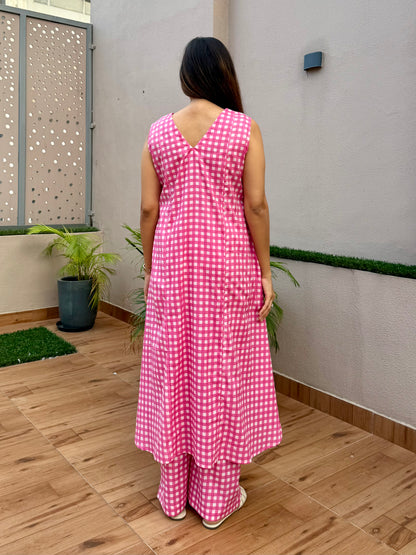 Pink Checks Printed Kurta Set