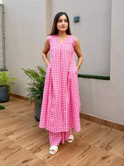 Pink Checks Printed Kurta Set