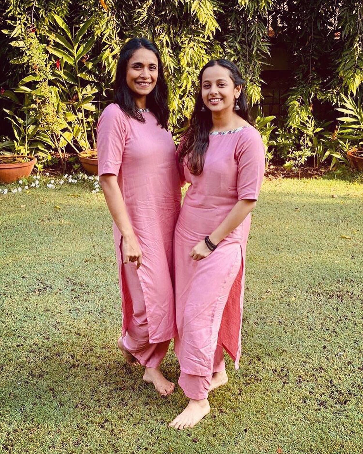 Powder Pink Neckline Kurta set