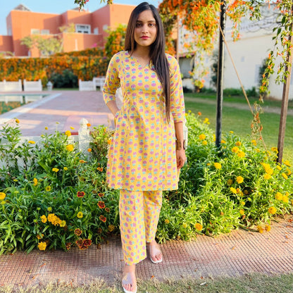 Sunny Butti Cord Set