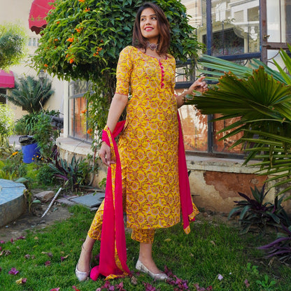 Noor Cotton Suit Set