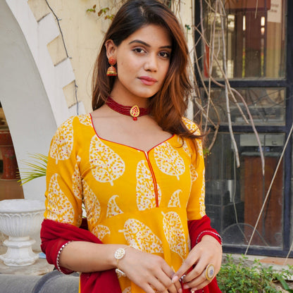 Inaya Paisley Suit Set