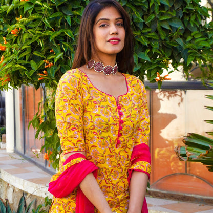 Noor Cotton Suit Set
