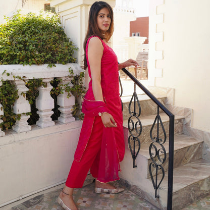 Priti Chikankari Suit Set