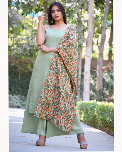 Powder Sea Bagh Suit Set