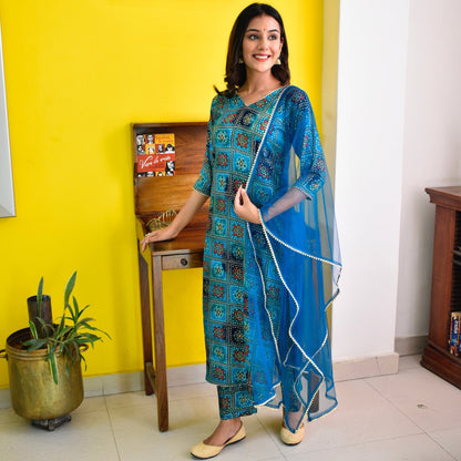 Teel Gold Foil Bandhani Suit Set