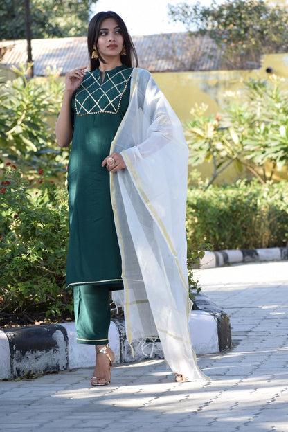 Bottle Green Yoke Design Suit Set