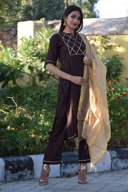 Coffee Yoke Design Suit Set