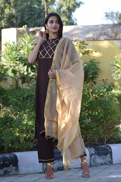 Coffee Yoke Design Suit Set