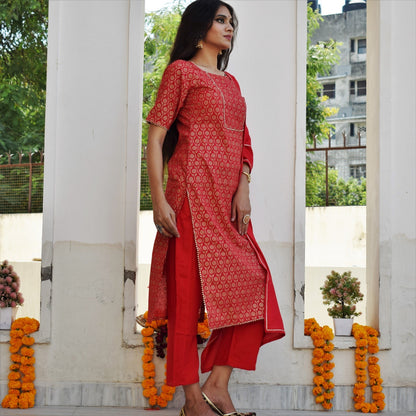 Rio Red Yoke Suit Set