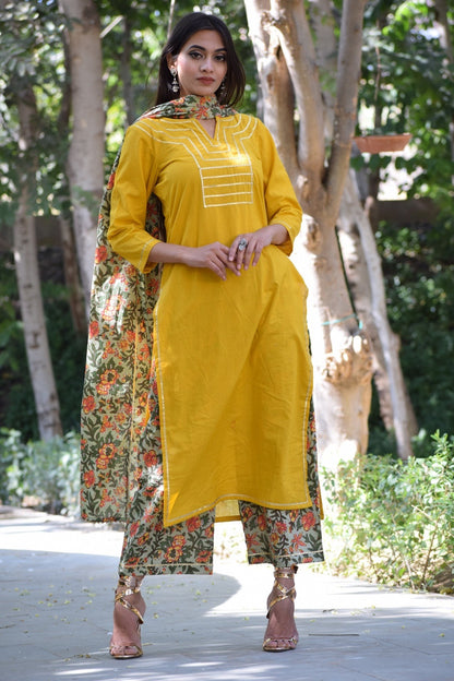 Yellow Garden Handblock Suit Set