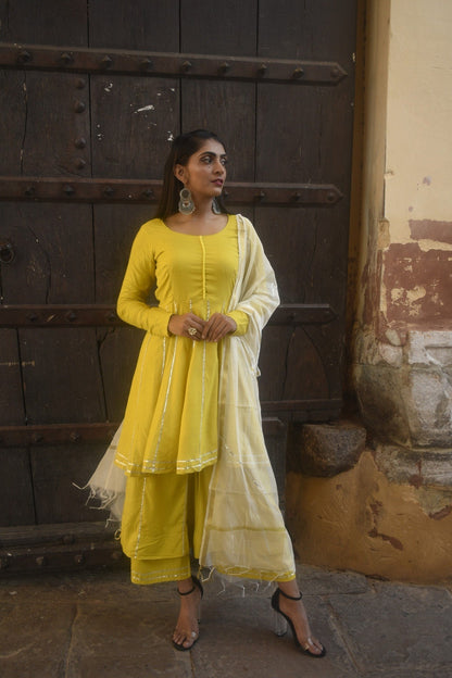 Delight In Lemon Suit Set